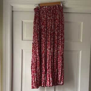 Floral Red and White Women's Skirt